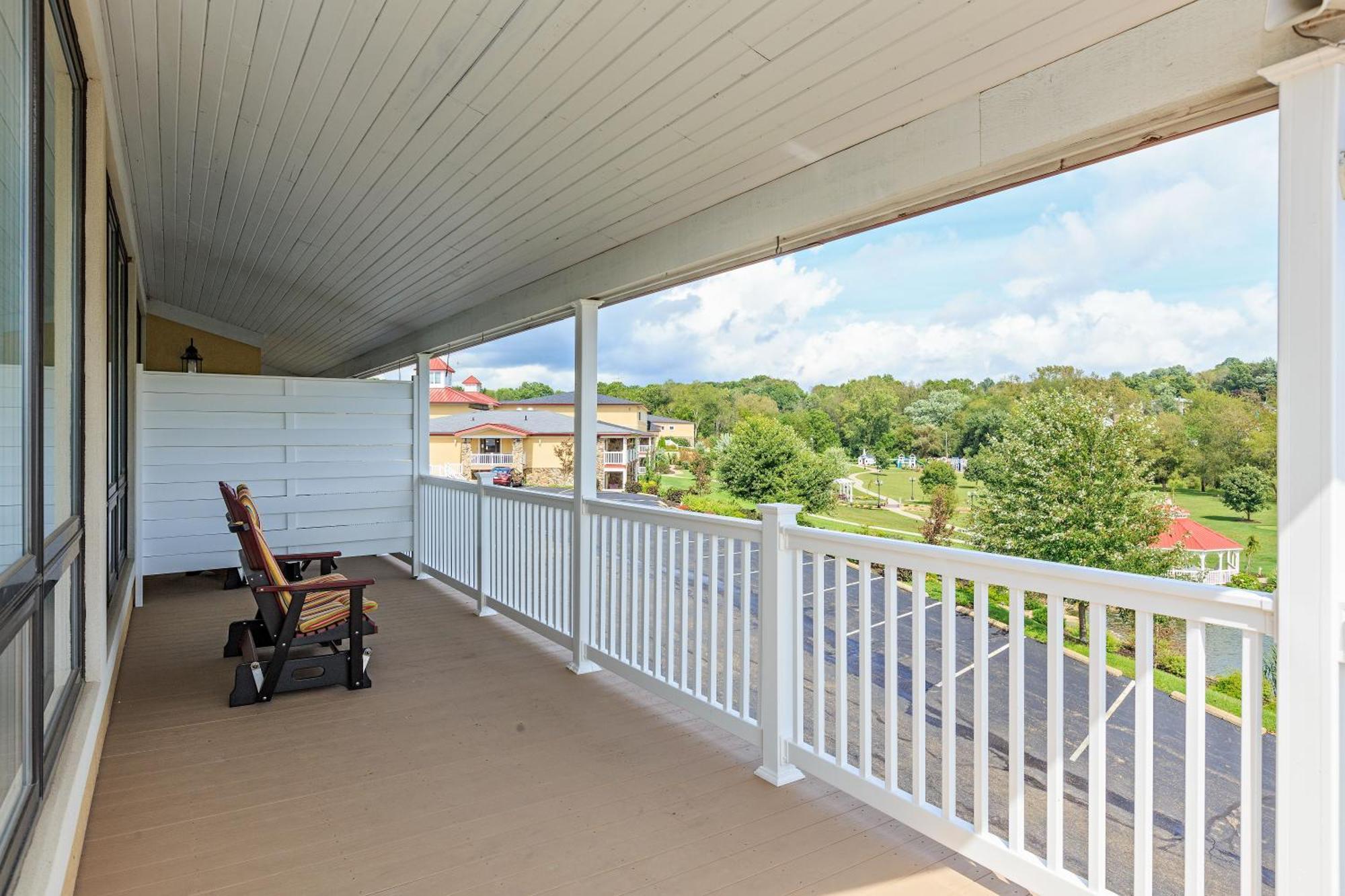 Berlin Resort Millersburg Dış mekan fotoğraf