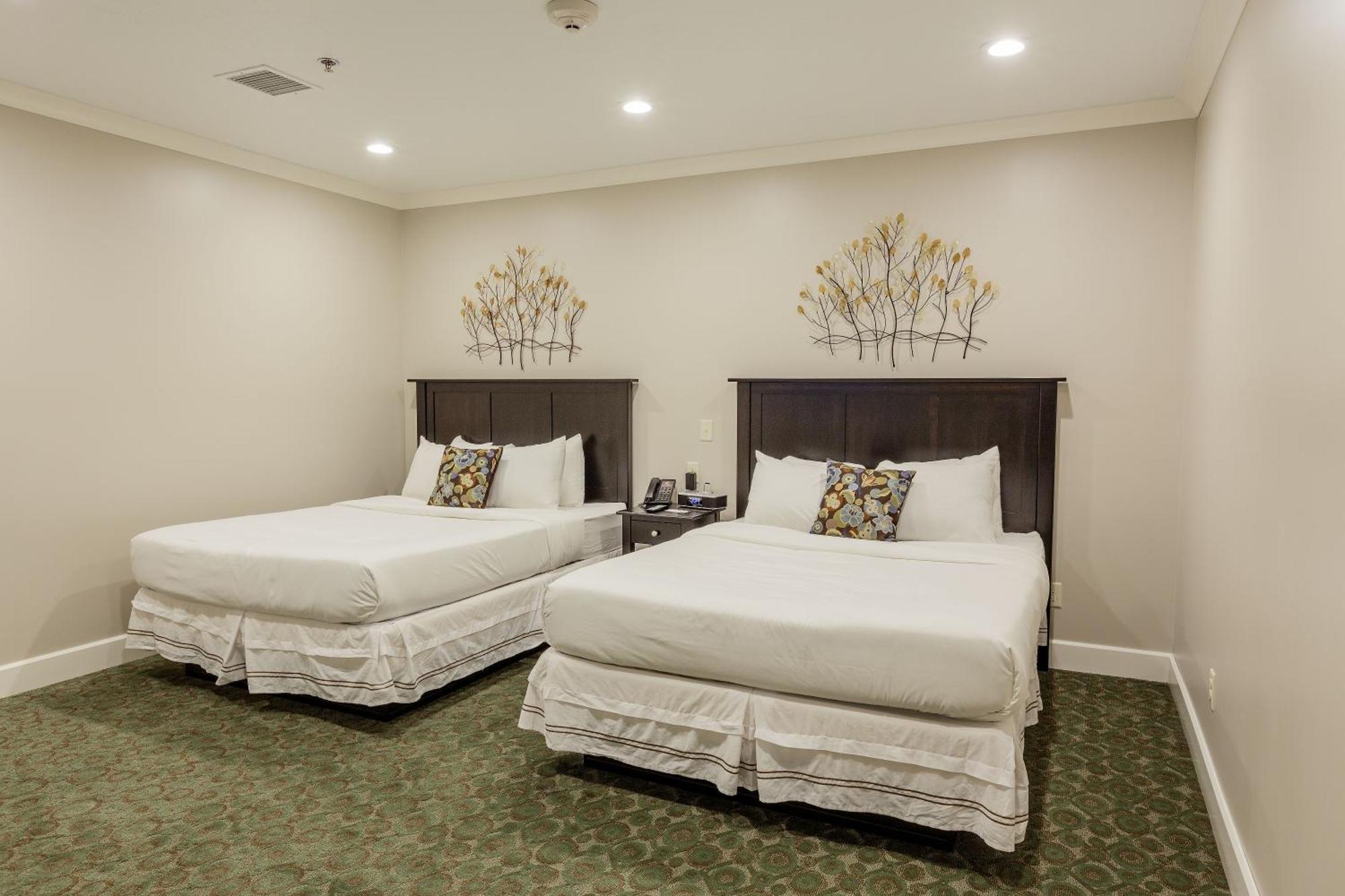 Berlin Resort Millersburg Dış mekan fotoğraf